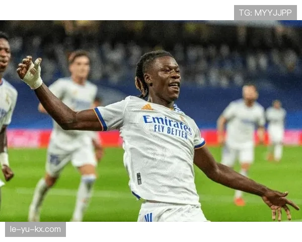 兹沃勒青训再创佳绩，新星闪耀引足坛关注