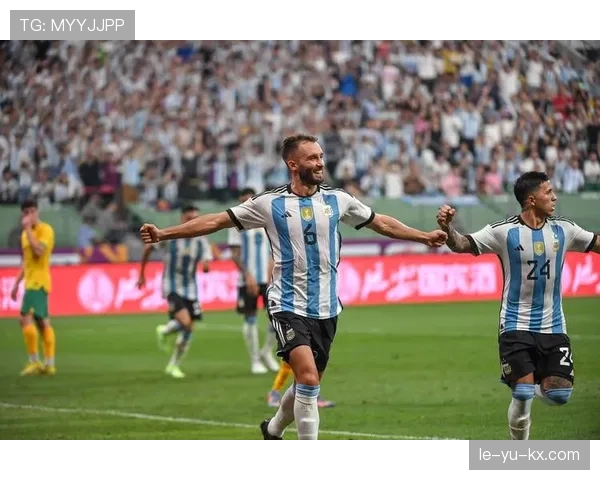 帕雷德斯中场稳健发挥，攻守平衡助球队稳中求进