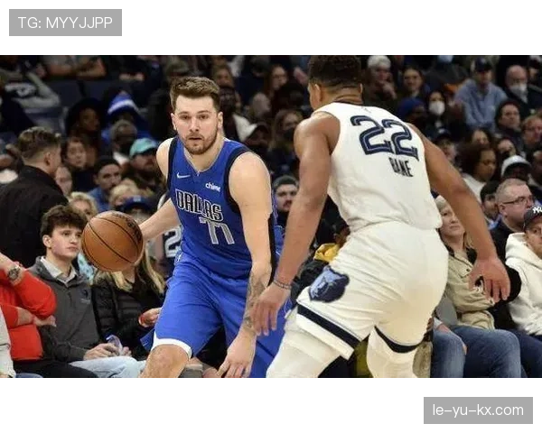 诺丁汉状态火热，进攻端火力全开连克强敌