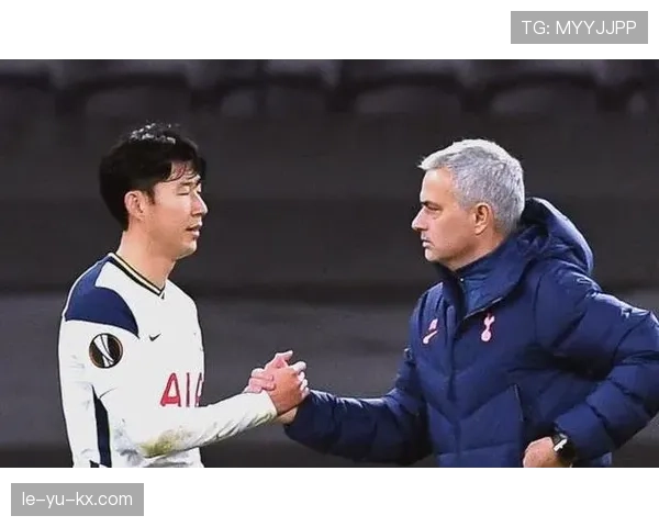 孙兴慜边路连续突破压制对方后防，本赛季高效射门引领进攻趋势